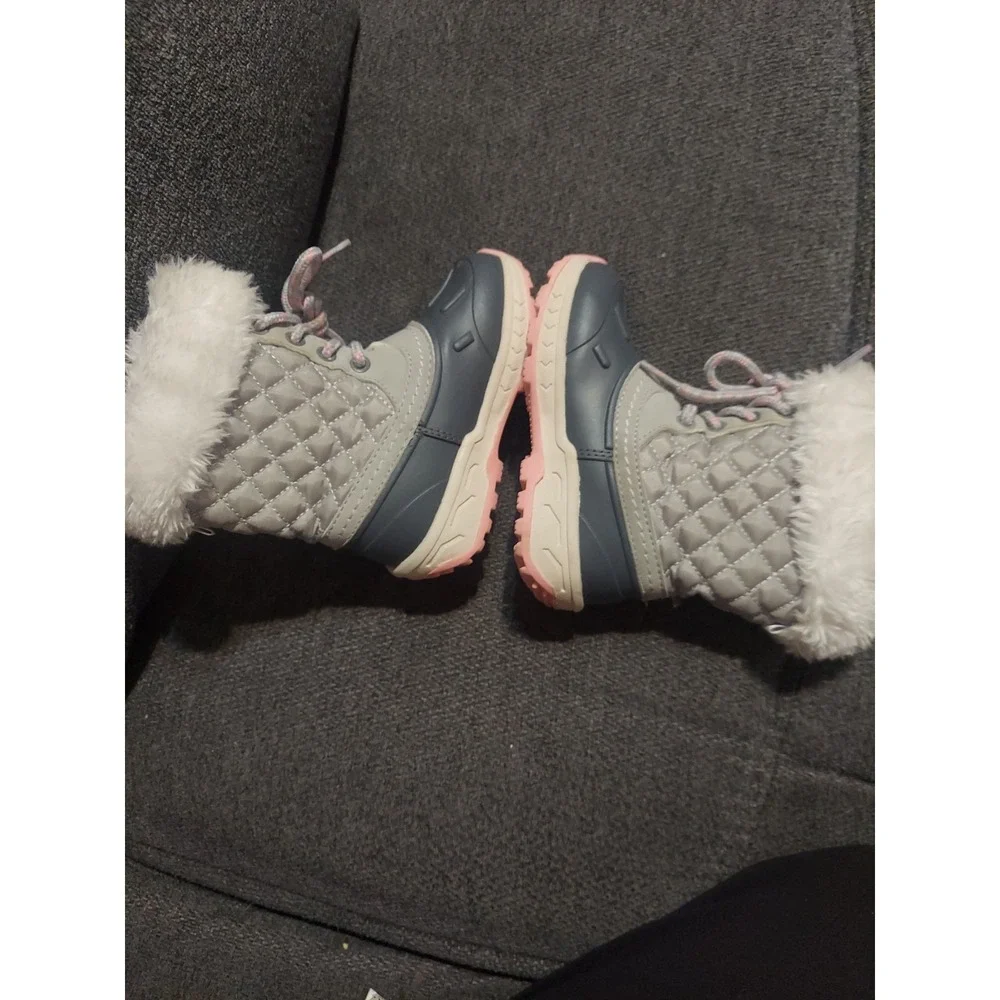 Carter's  Kids Vermont Winter Rain Snow Boots w  Faux  Fur Pink & Gray Size 8